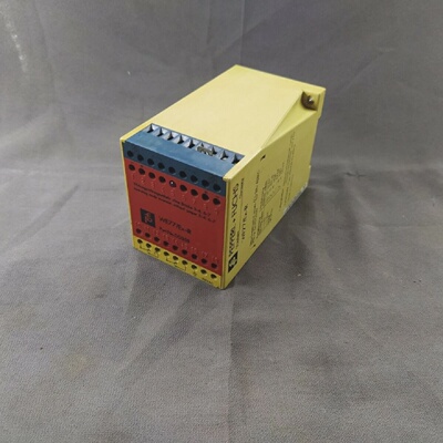 Pepperl  Fuchs WE77EXIR Switch Amplifier 00358 115V AC