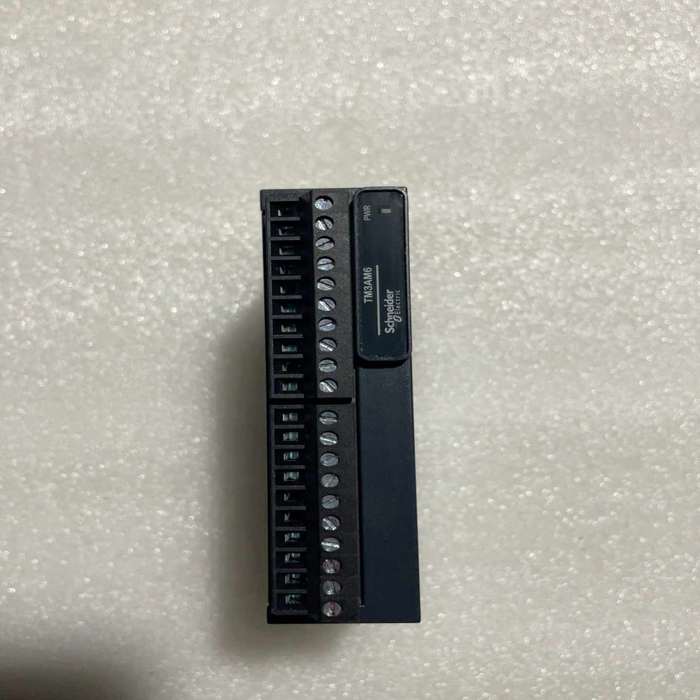 询价~施耐德模块、TM3AM6、没包装。实物图