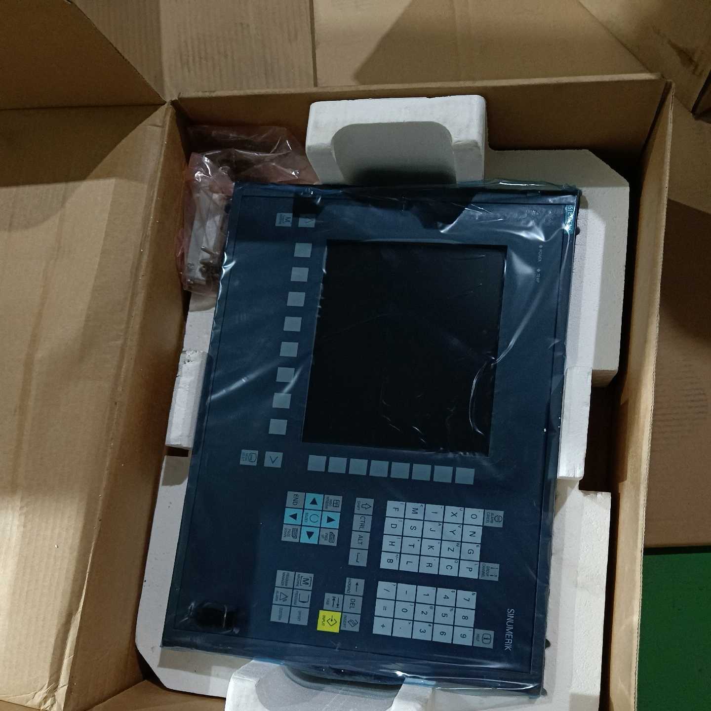 6FC5203-0AF00-0AA1。95新功能完好--议价商品