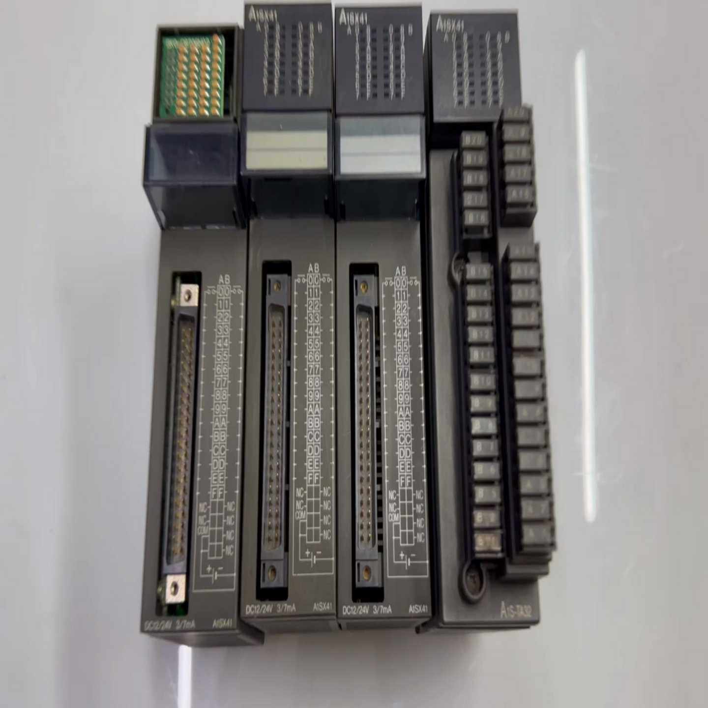 议价三菱A1SX41 PLC扩展单元