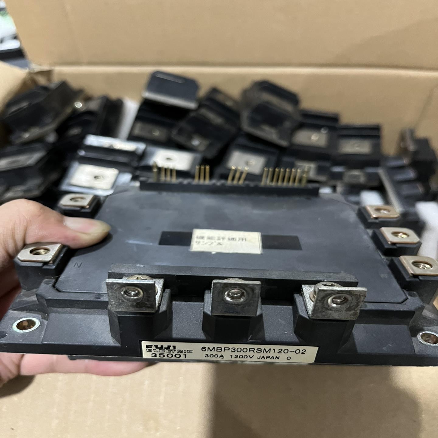 6⃣️MBP300RsM120。6MBP200RSM120。~询价