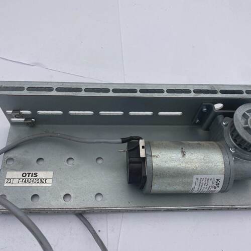1pc X KAO M63X25  L  IGO5002 SN31 Servo Motor Fr AT20AT25 Ot