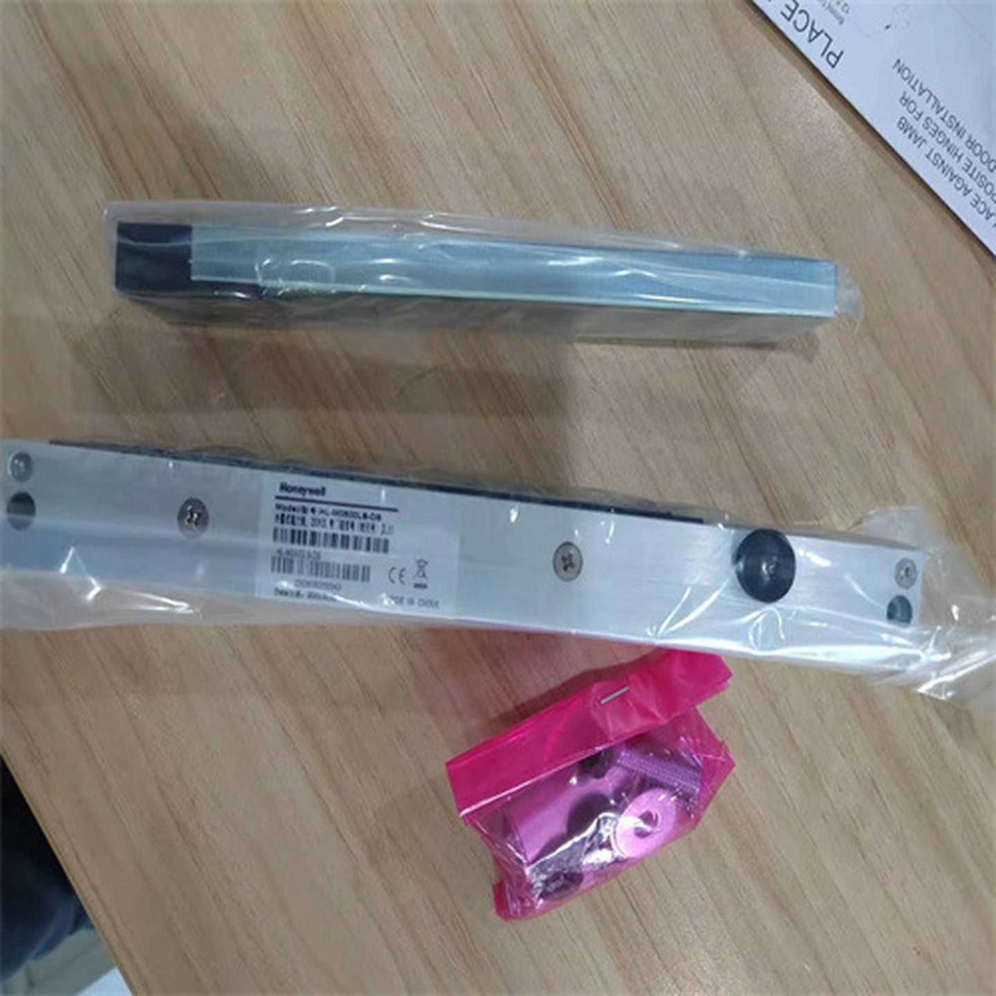 现货HSH-DM3M-E风管j温湿度传感器