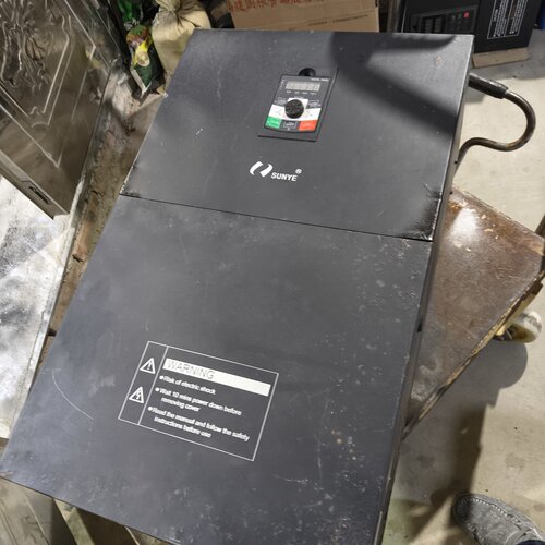 日业变频器CM530H4T110G132P实物图包功能拍前询价