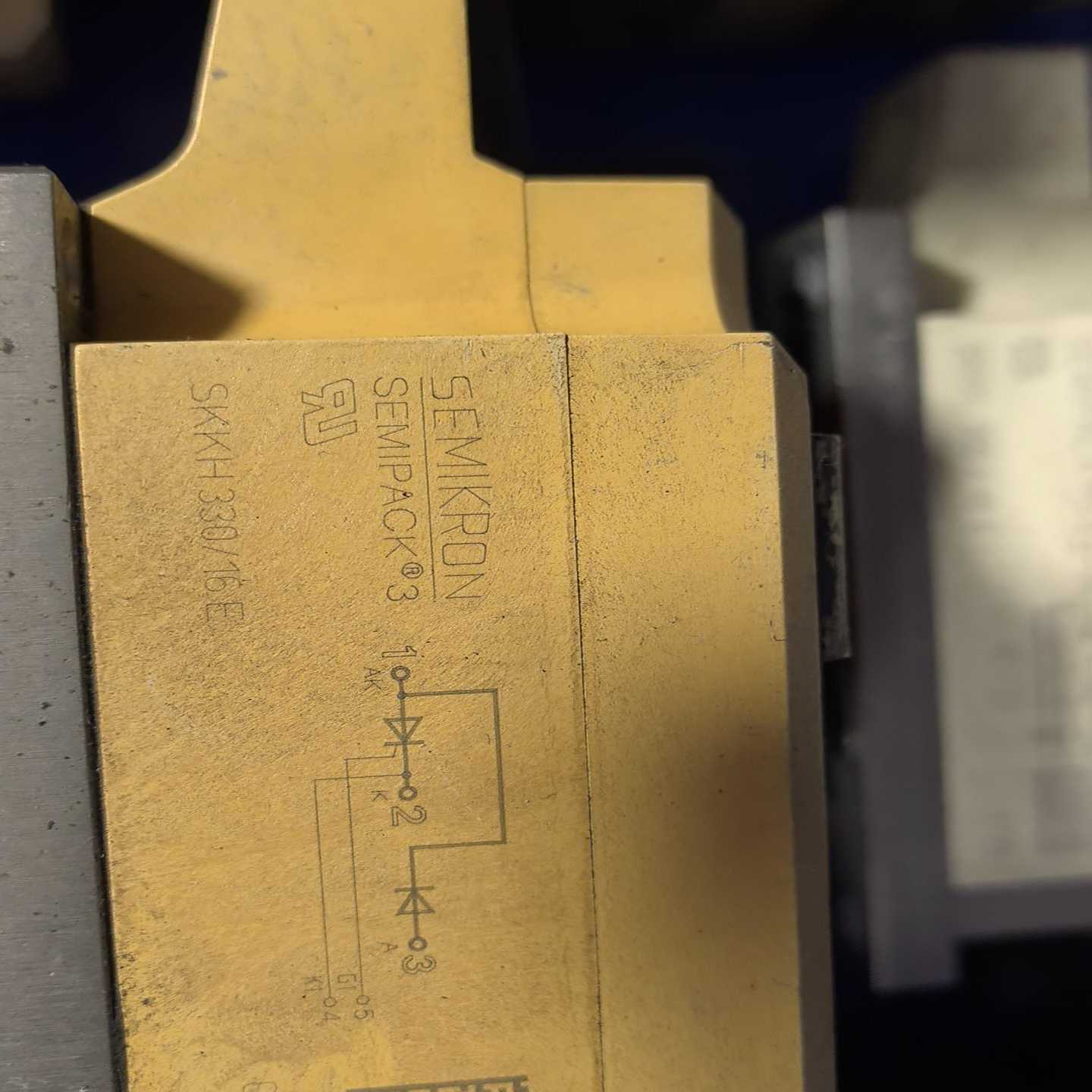 询价SEMIPACK3可控硅模块SKKH330/16E，原装