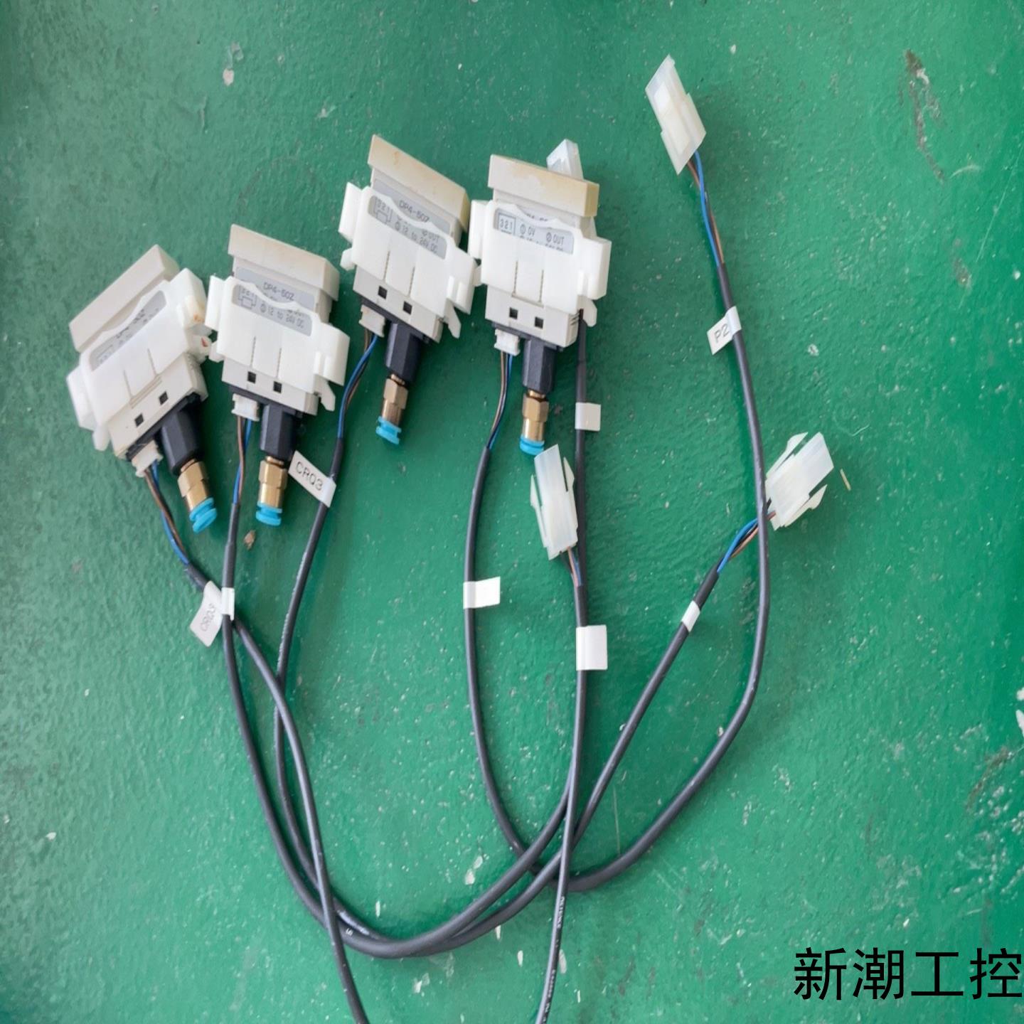 SUNX数显压力传感器DP4-50Z议价商品