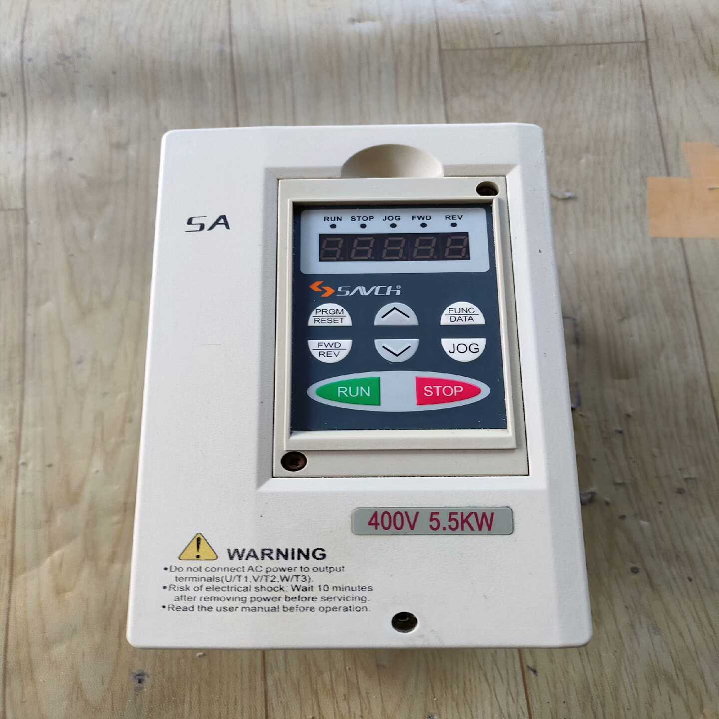 三基变频器SA-4055D/5.5KW/380V-议价