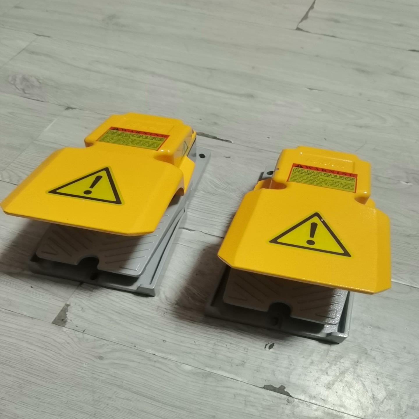 询价全新韩国进口脚踏开关凯昆HRF-HD3N铝合金外壳15A