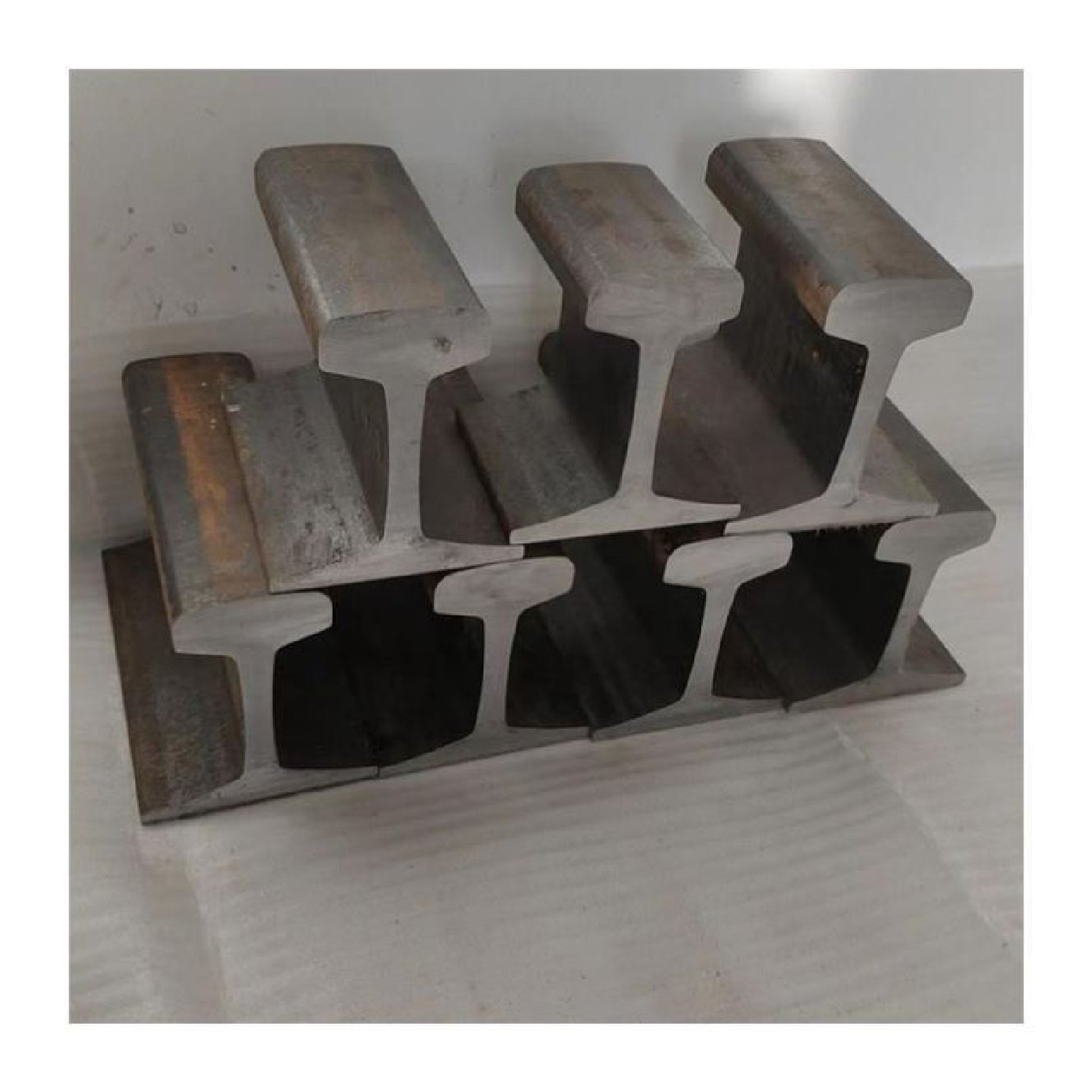 轨道钢钢轨行车轨道路铁轨火车旷工重轨行车轨24吊轨起重机轨,金属材料及制品,槽钢,淘宝优惠券,粉丝福利购,淘宝优惠卷