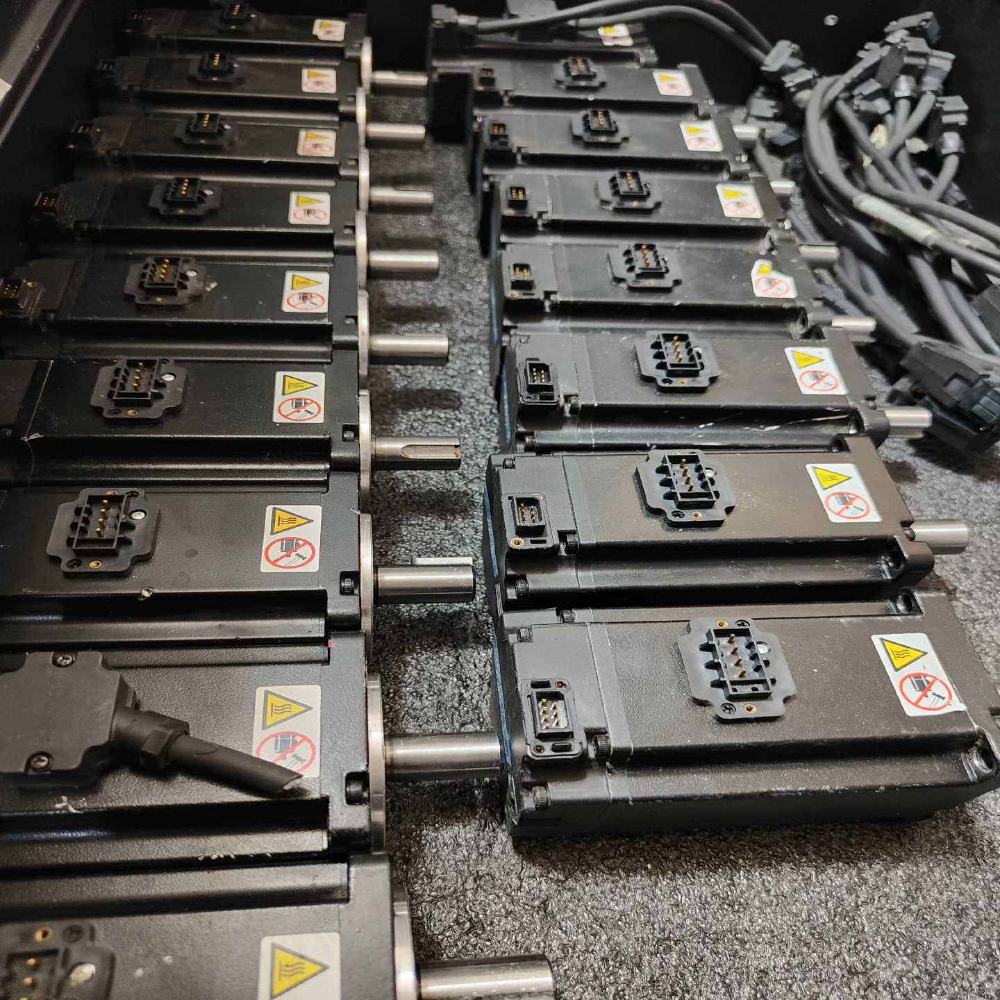 咨询-MS1H4/1-40B30CB-A331Z汇川400w电