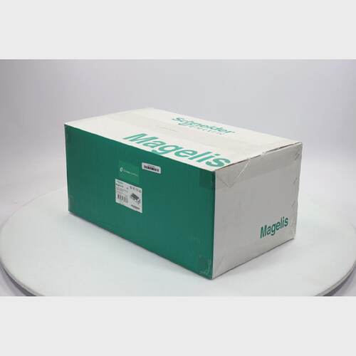 Schneider Electric HMIBSU0ND1001 SBox PC Universal No OS DC