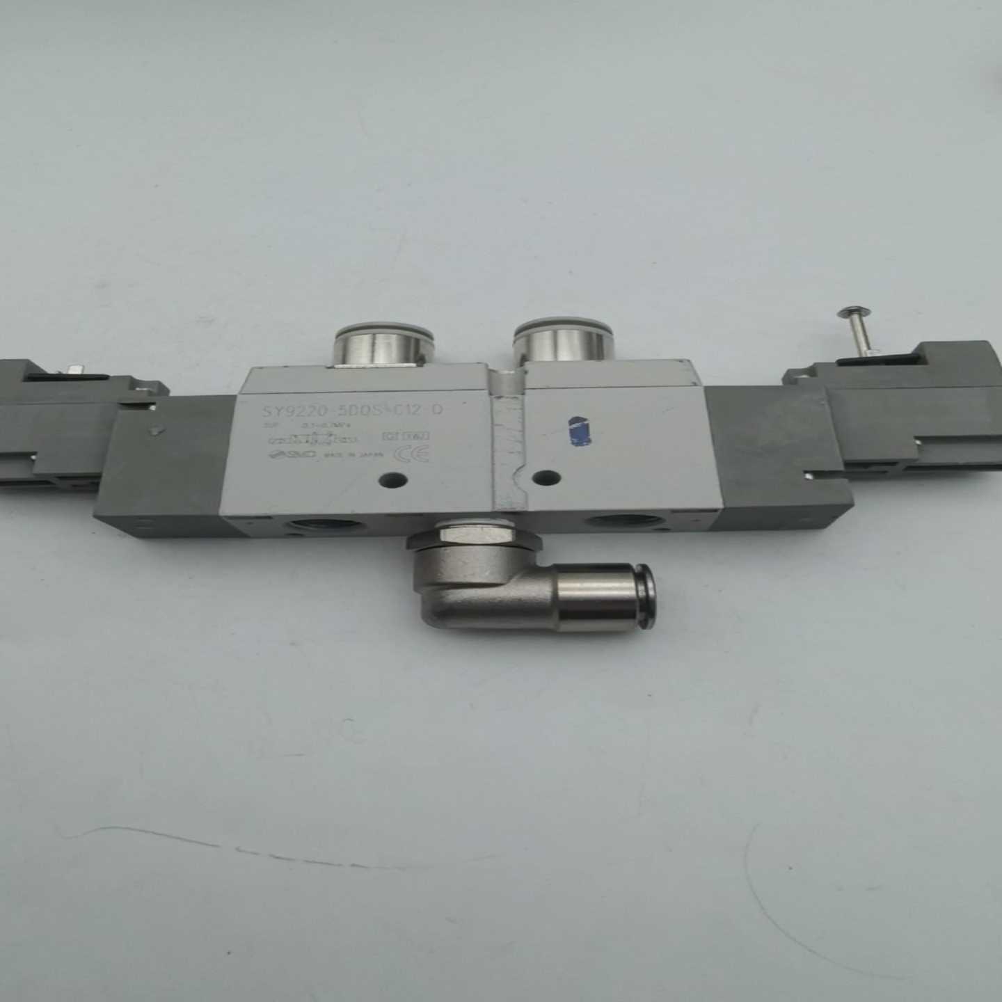 SMC电磁阀SY9220-5D0S-C12-议价