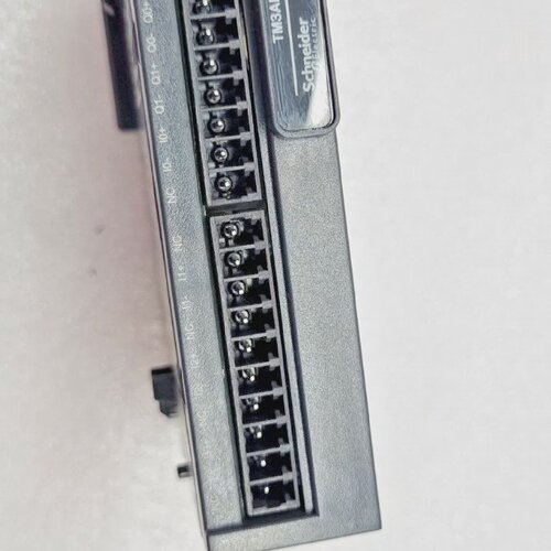 SCHNEIDER ELECTRIC MODICON TM3AM6