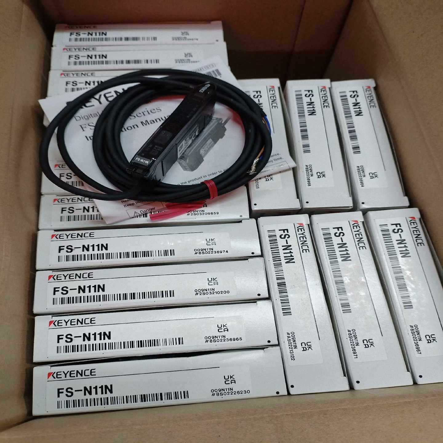 【议价】基恩士FS-N11N传感器，里外编号一致适用