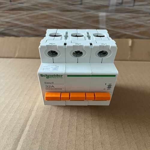 询价~MGNEA9D332EA9D隔离开关3P32A