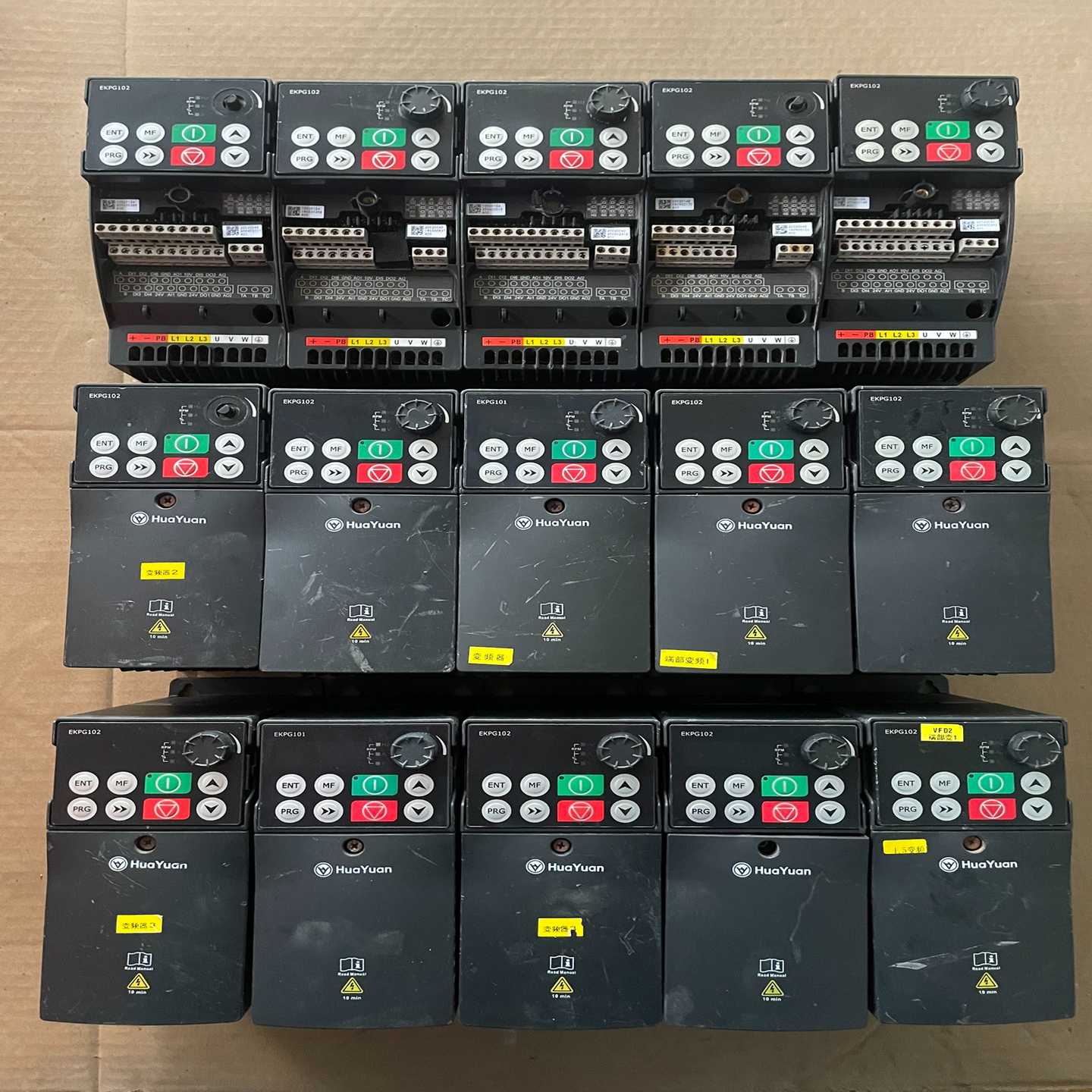 华远变频器380V1.5KW，型号:ST-4T0015(HN--议价商品