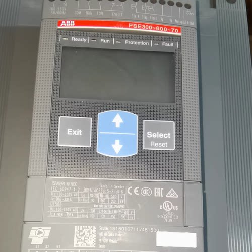 议价ABB软启动器，PSE300-600-70，1SFA897114R7000，全新