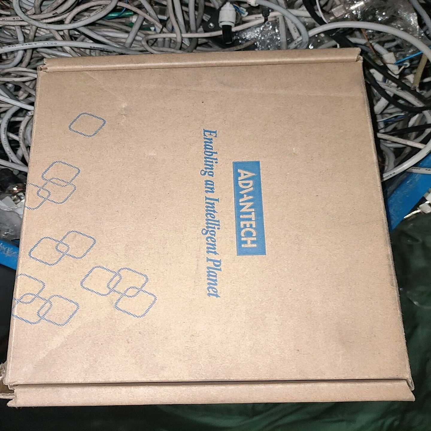 研华交换机EKI-2525，5口交换机，未拆功能询价