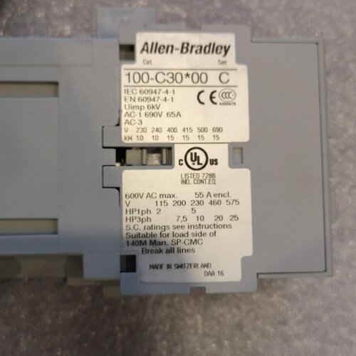 【询价】100－C30*00C并带1块100－SB模块