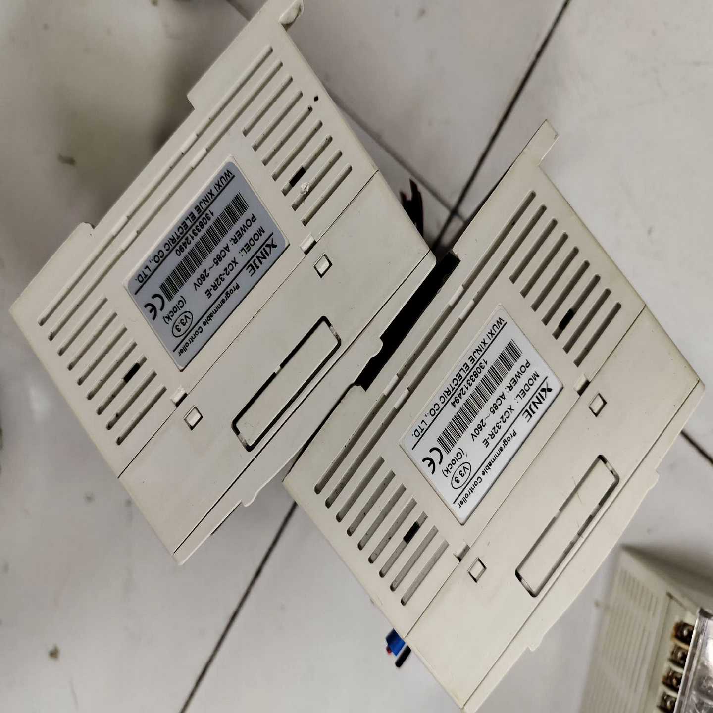 信捷PLC，XC2-32R，实图拍摄，功能正常，300一个，询价