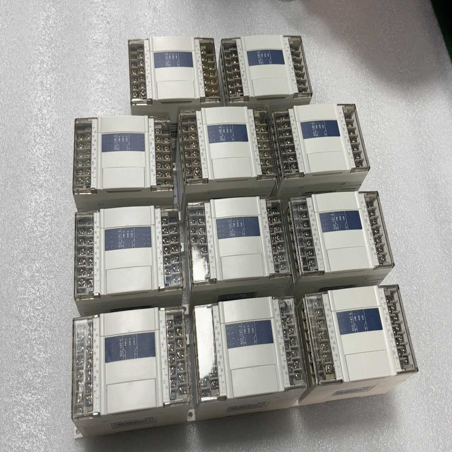 咨询-信捷PLCXC2-14T-E,XC2-14R-E