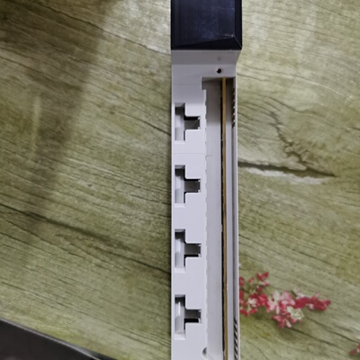 议价施耐德PLC140ERT85410Z图拆机