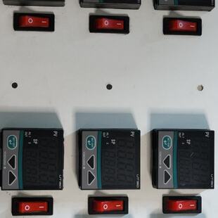 横河UT150VN温控仪 议价商品