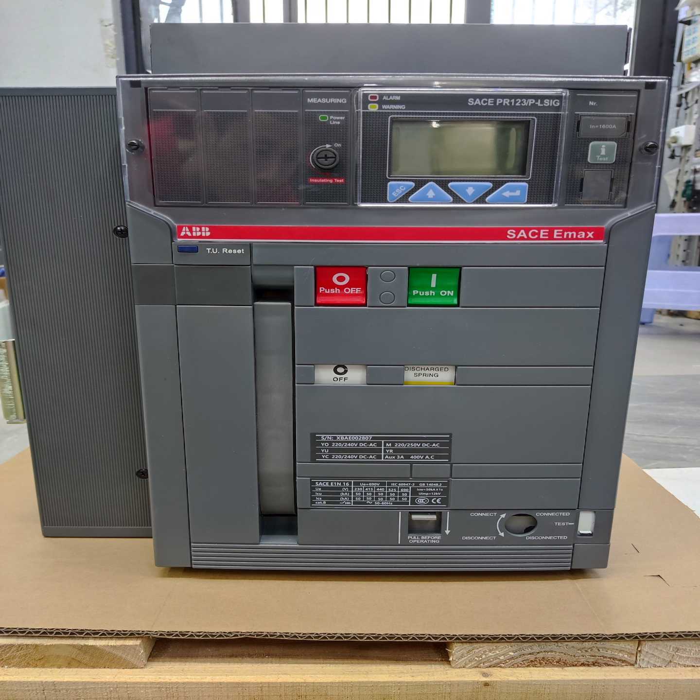 E3S2000 R2000 PR122/P-LSI FHR~询价