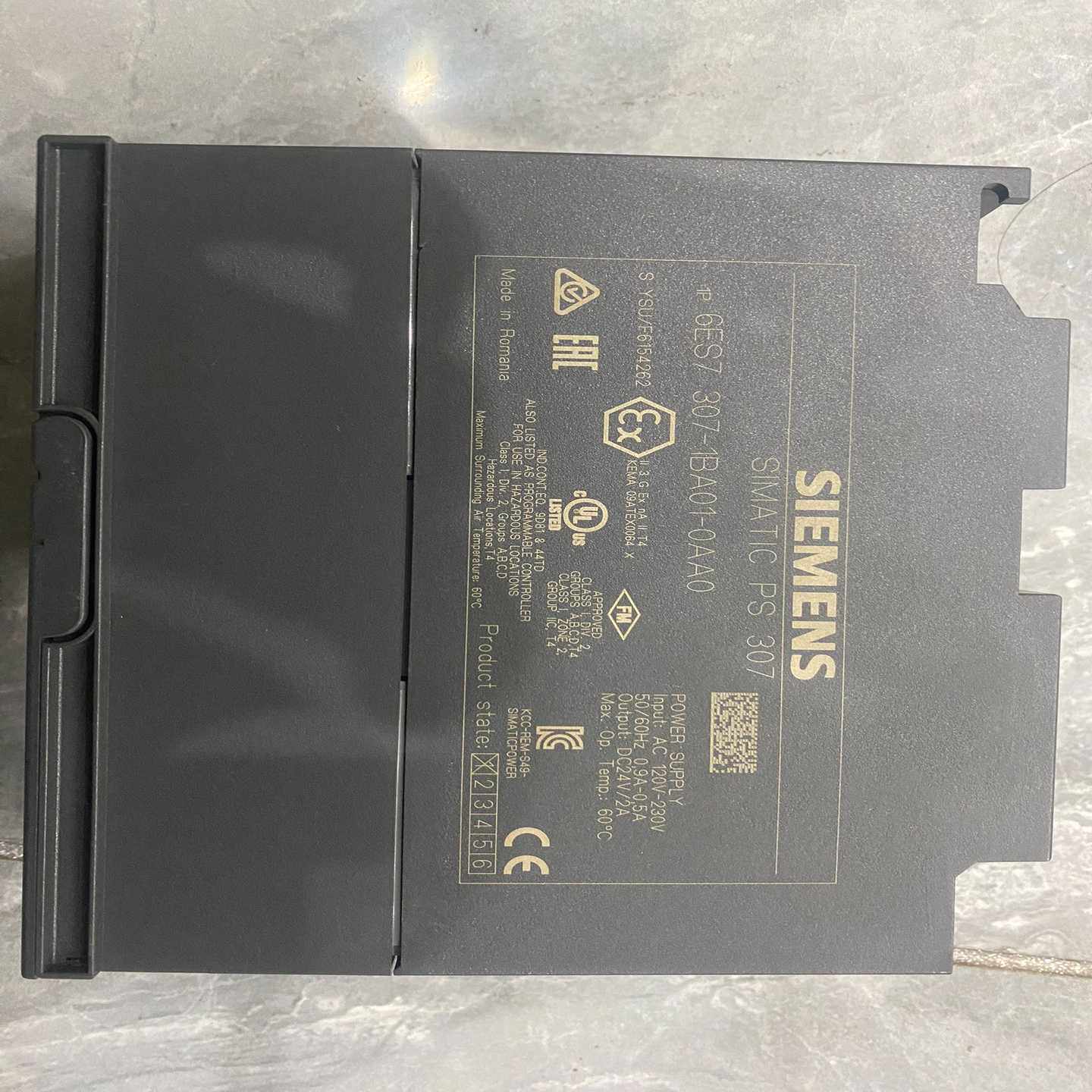 议价西门子307-1BA01-0AA0，2A电源一个，成色漂亮可