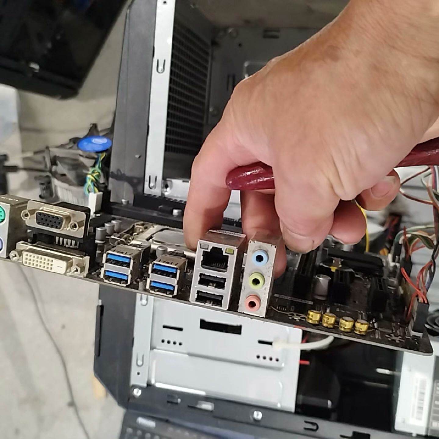 议价技嘉B250MD2V主板送G4560支持1151脚议价