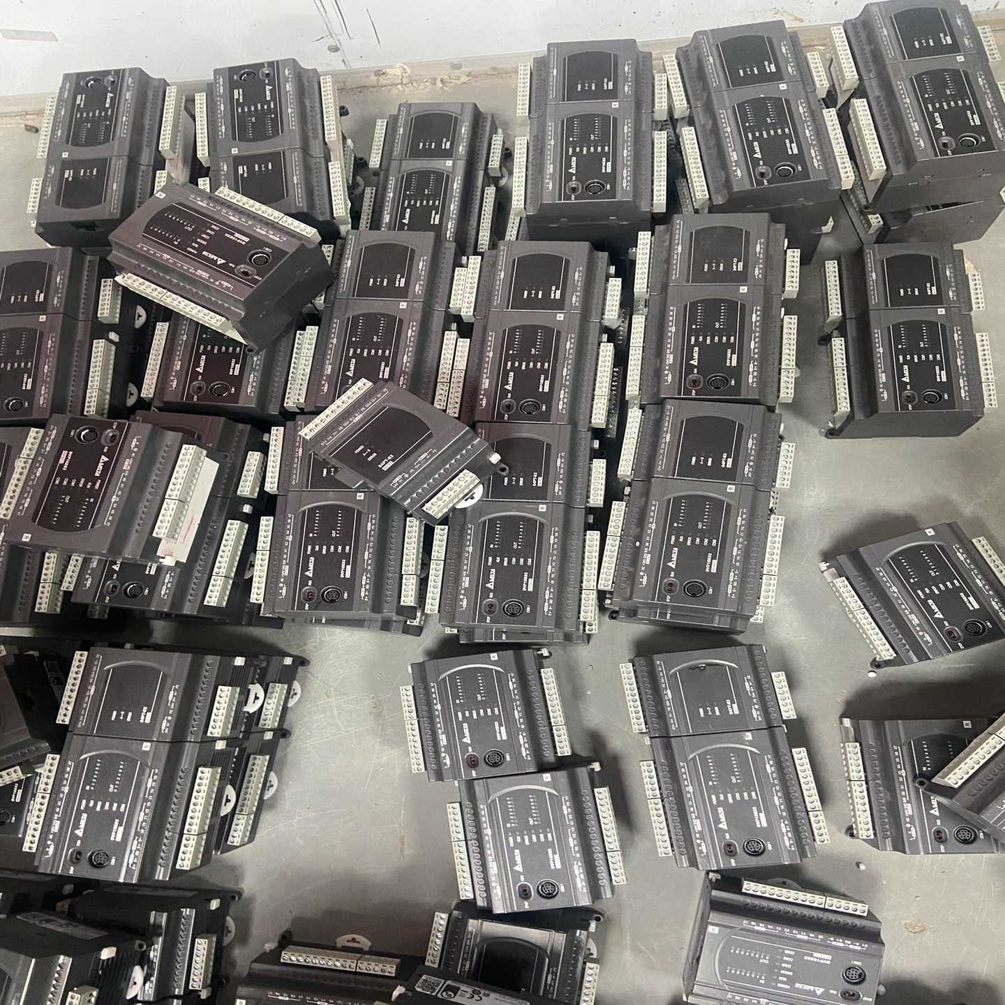 台达PLCDVP16ES200RDVP-04PT-E2询价