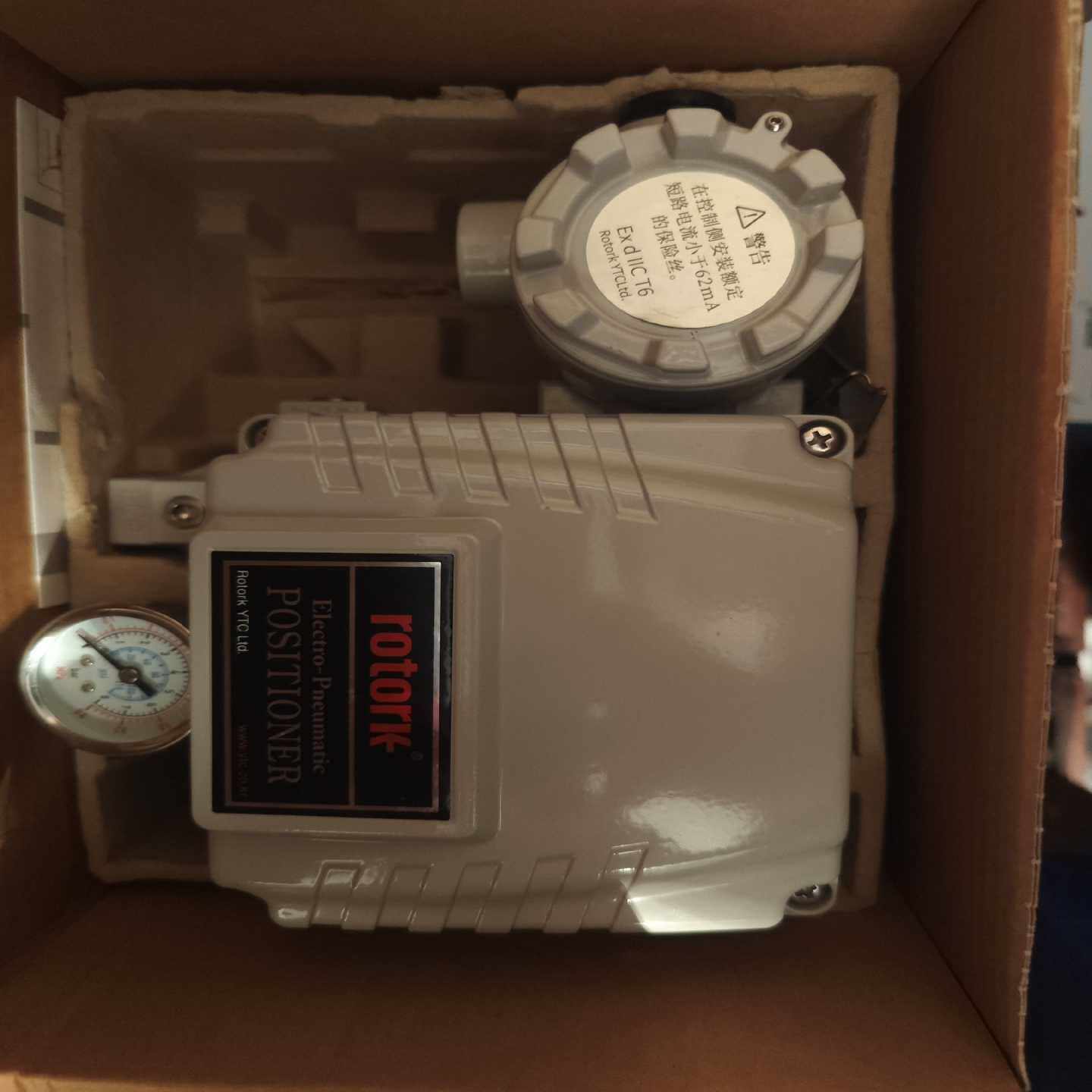 询价~rotork阀门机械单作用定位器， - 实物图