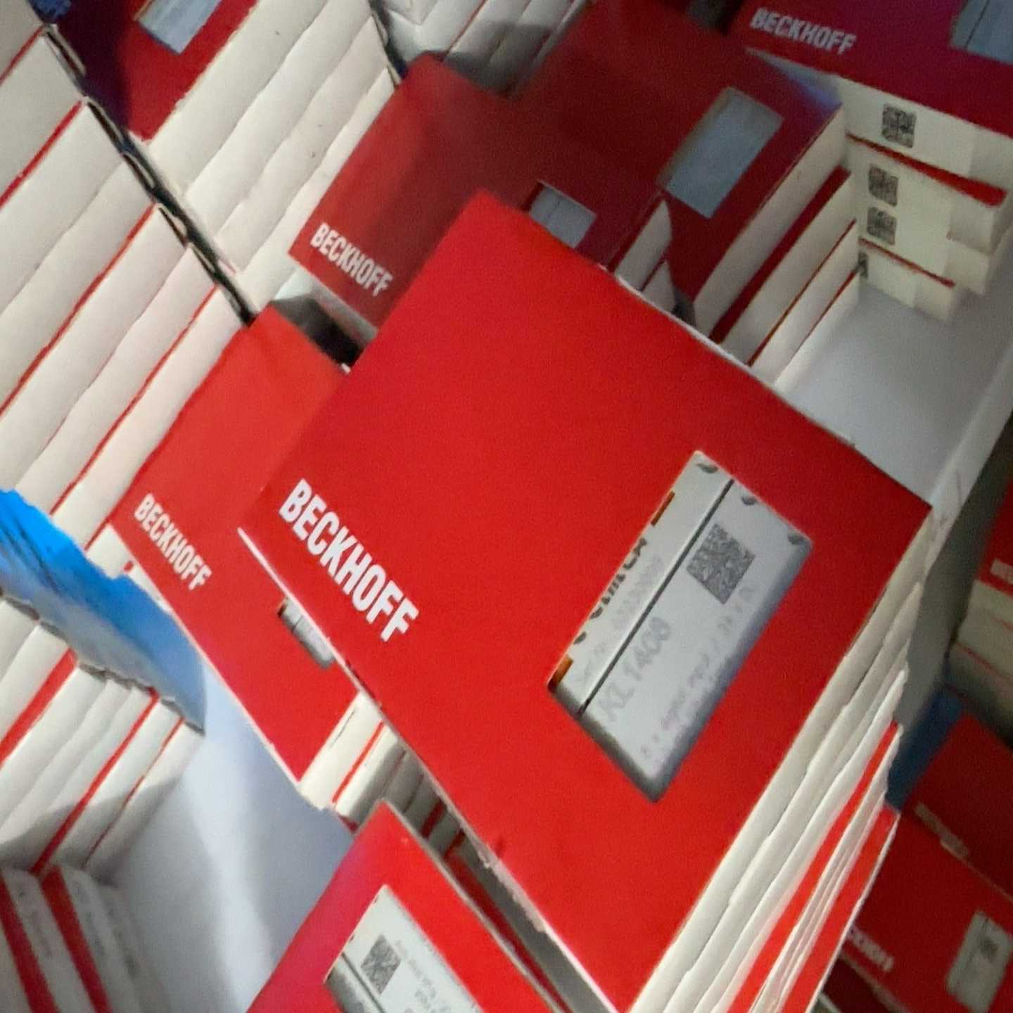 倍福KL1408 KL2488未拆封 ~询价