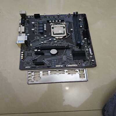 H510主板+i3-10100cpu套装，品像不错（~询价