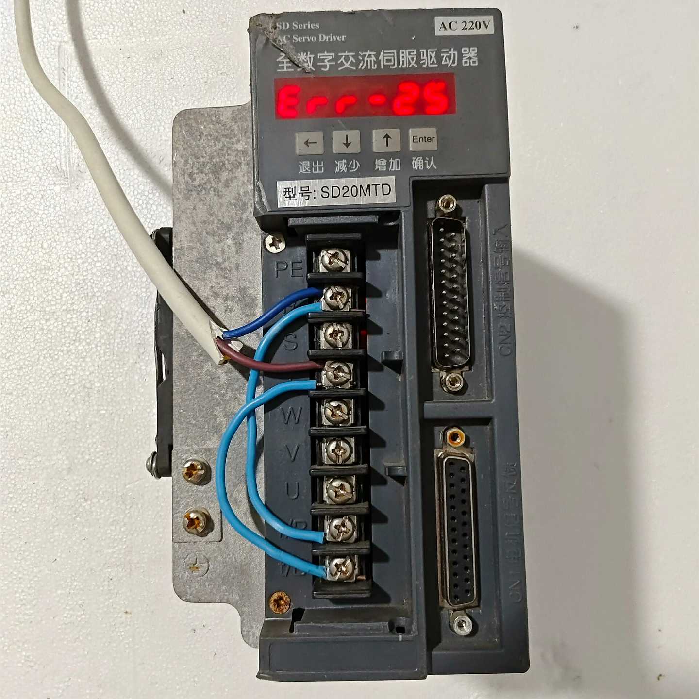 新那克伺服驱动器，SD20MTD，220V，拆下来的，实询价