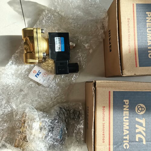 TKC电磁阀J011X10T742参数DN15A-询