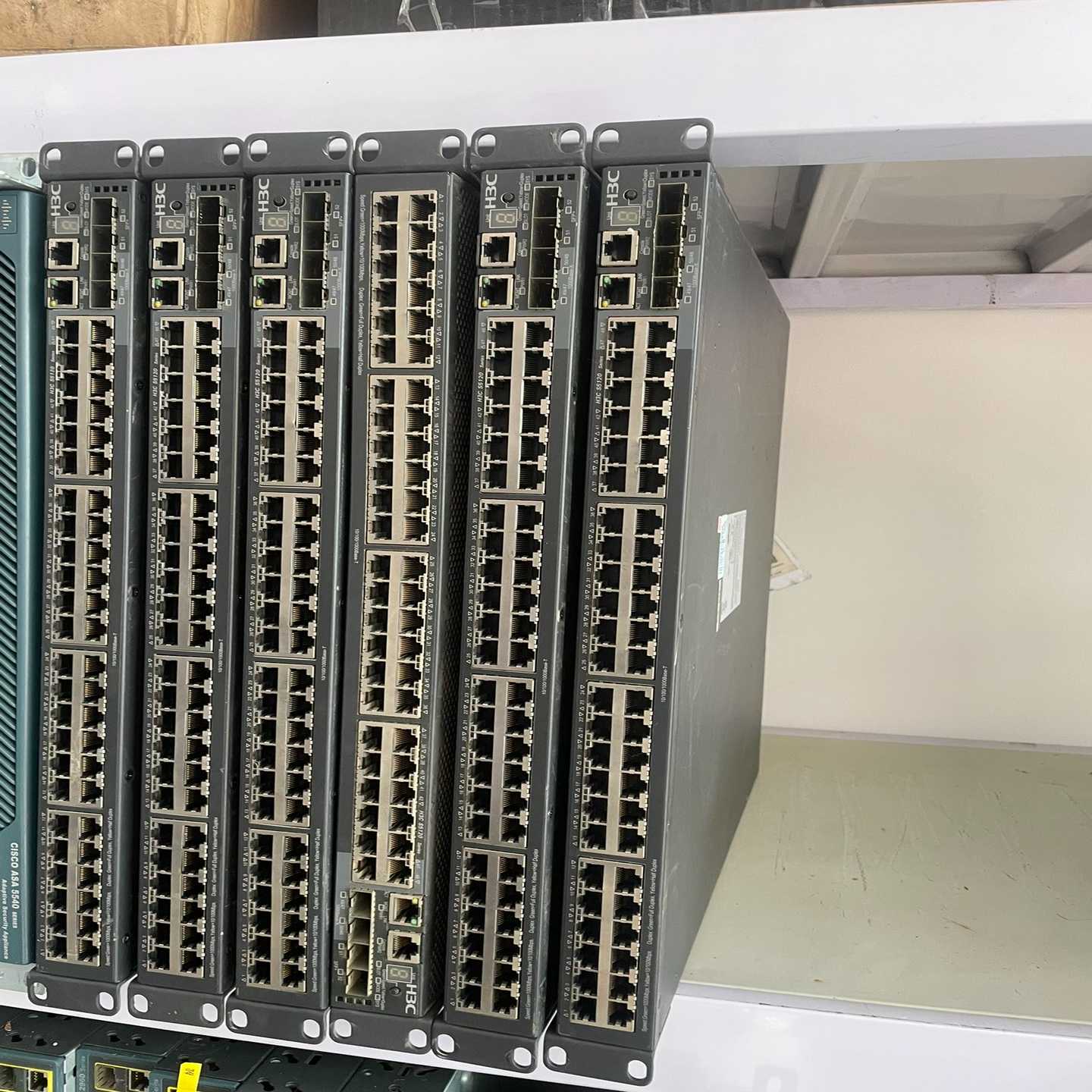 询价~H3C  S5120-28SC-HI 24口H3C  S51
