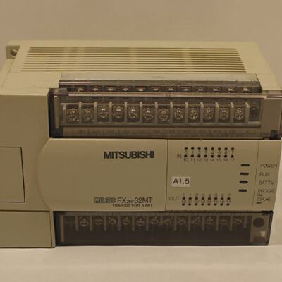 三菱FX2N32MTESSUL可编程控制器