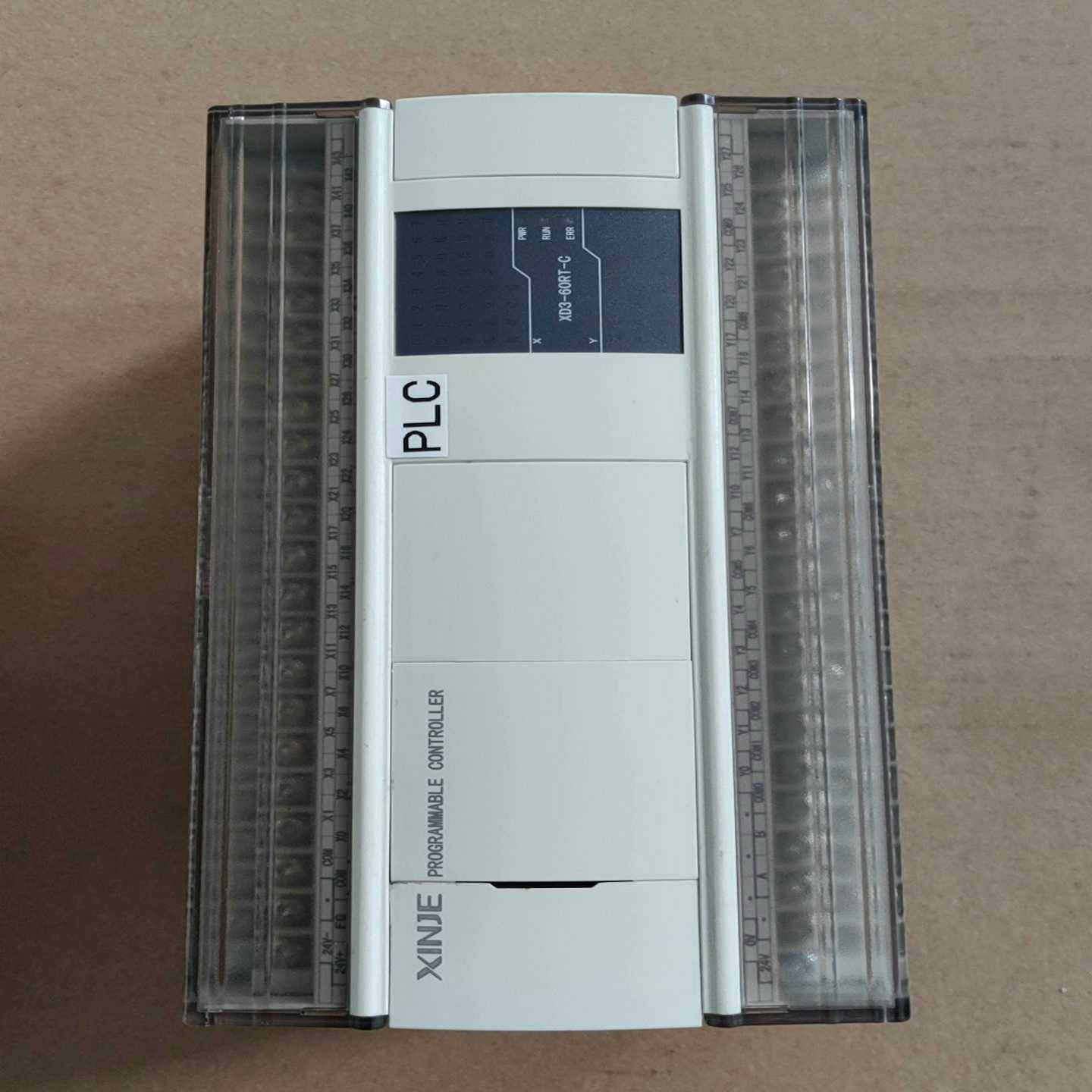 XD3-60PRT-C 信捷成色非常漂亮的PLC控制器 实物（咳咳电子）