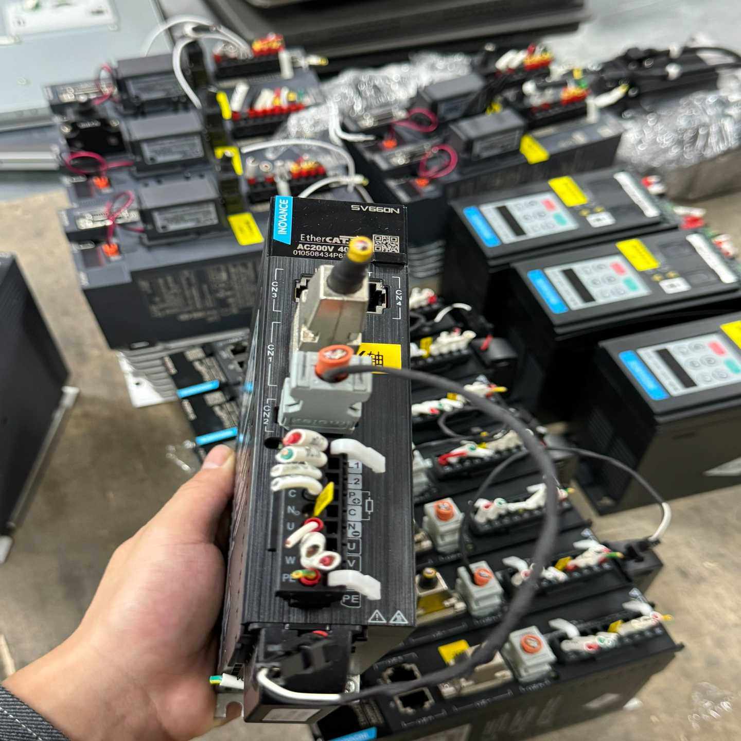 询价汇川总线伺服电机SV660NS2R8IMS1H4-40B3