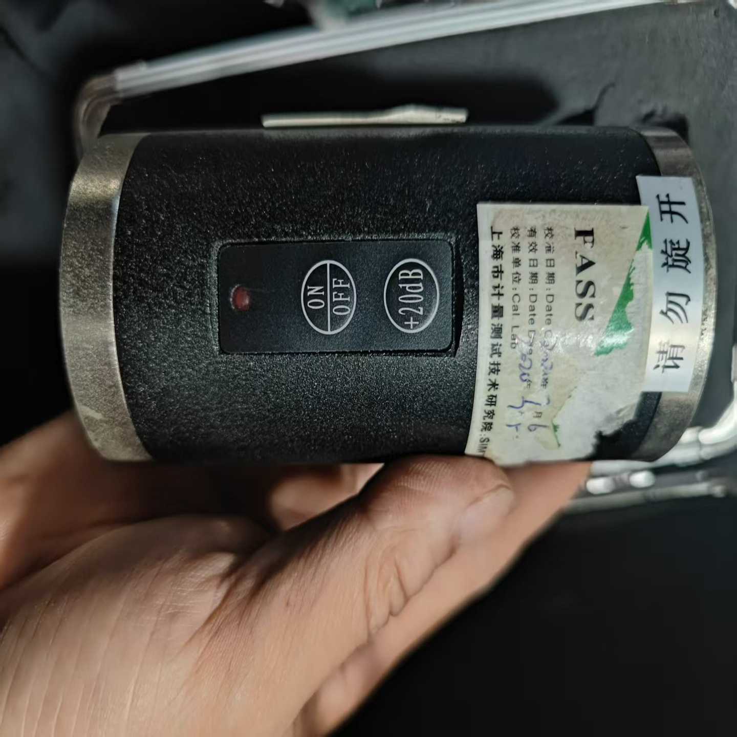 杭州爱华AWA6221A型声校准器。单位退下来的开机如视--议价商品