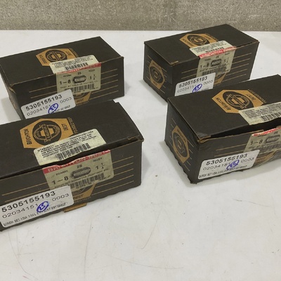 BRIGHTON 18 8 TPI 1 X 1.25 SOCKET SCREW SET ALLOY LOT OF 100