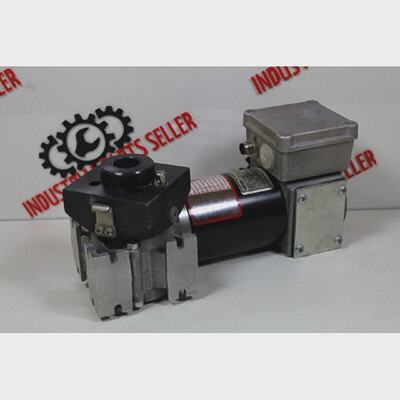 Lenze SSN311PHAR045C21 SSN311FHAR Servomotor  6 meses de gar