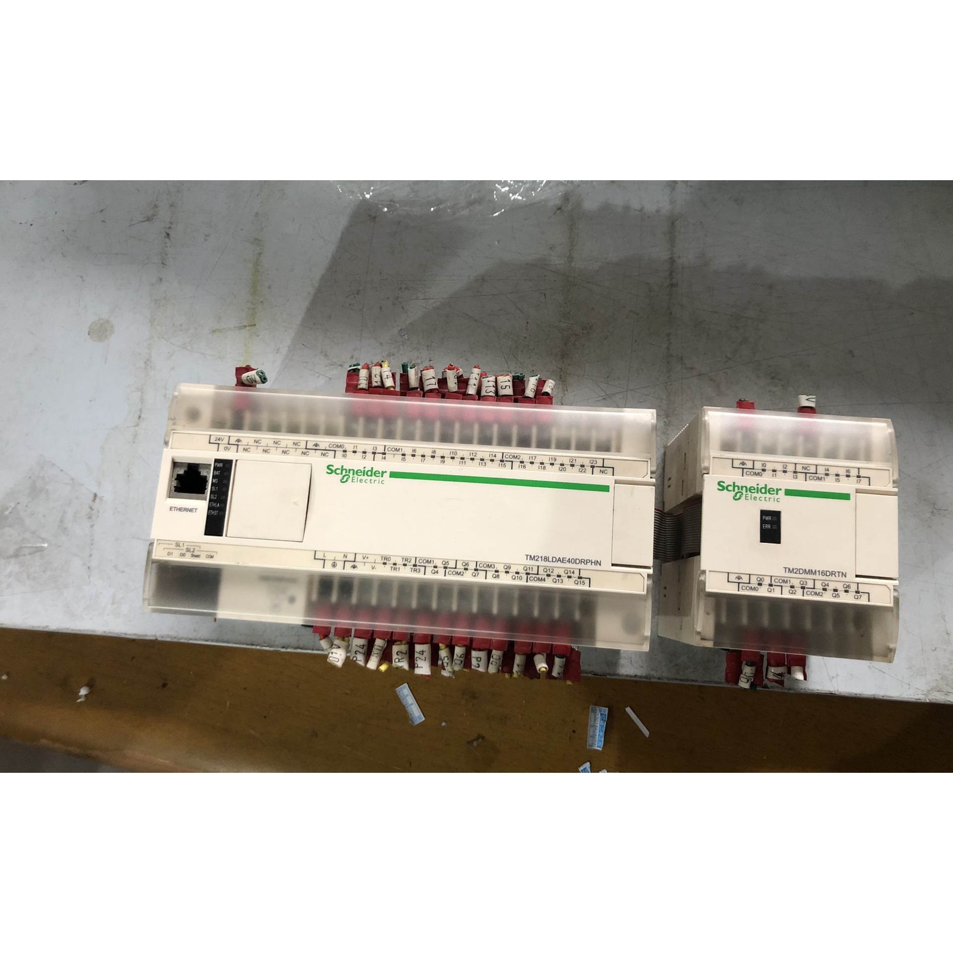 【议价】拆机施耐德TM218LDAE40DRPHN带扩展TM2DM