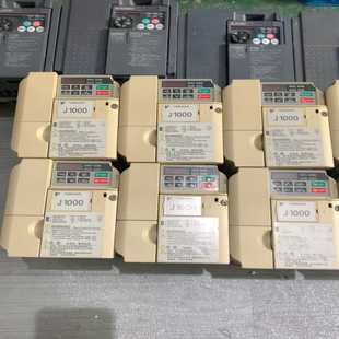 变频器J1000CIMR JB4A0005BAA2.