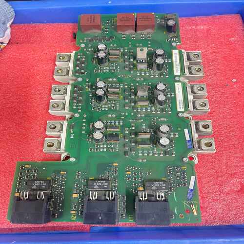 FS300R12KE3_S1带驱动板模块功能质量~询价