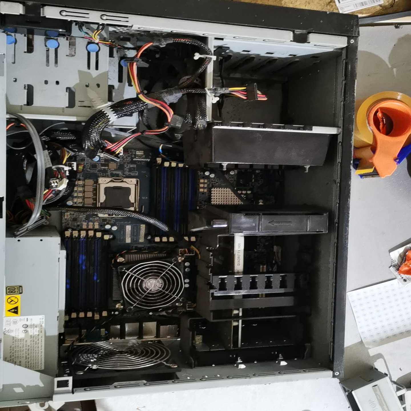 询价联想D20工作站双CPU.8个sata口，8个USB口