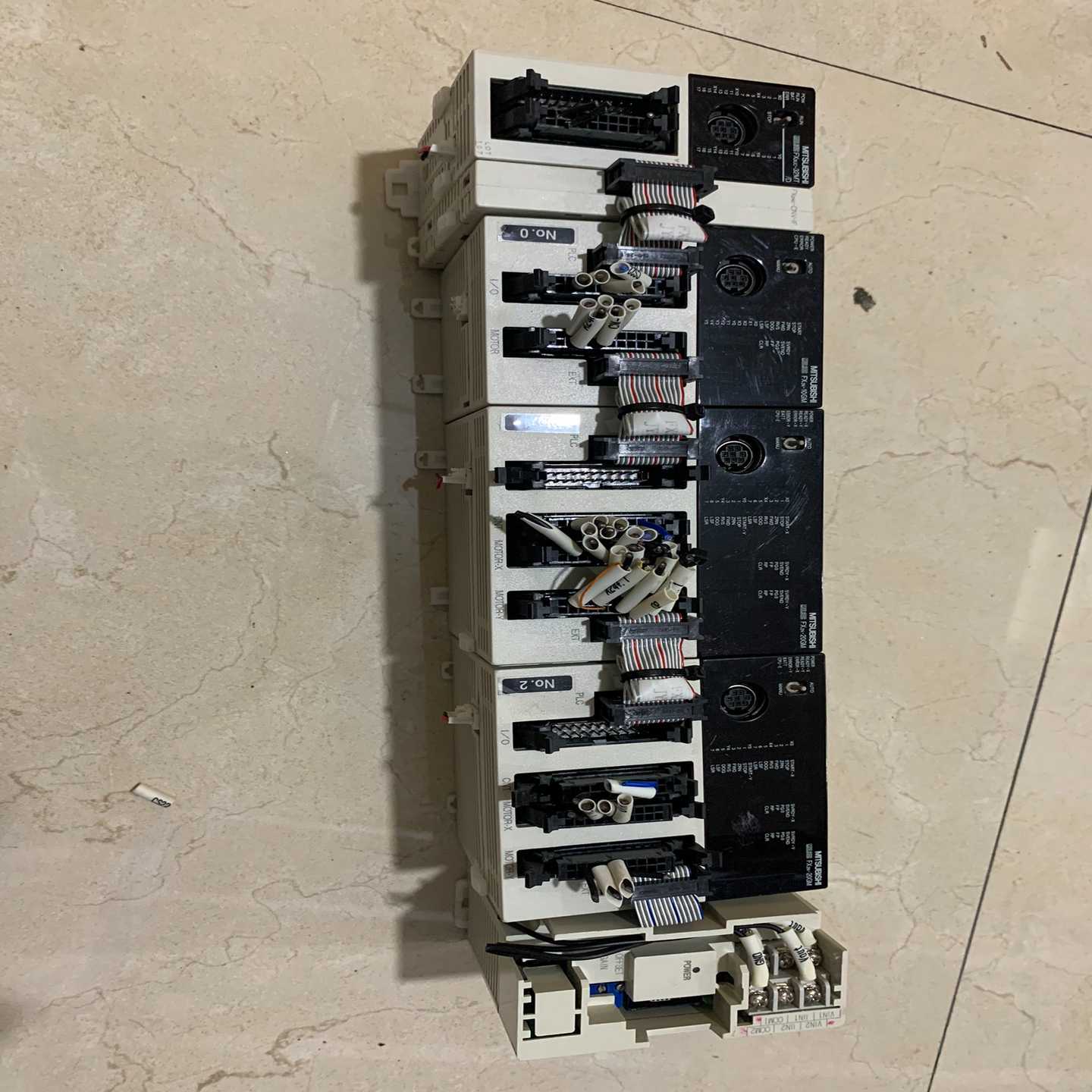 FX3UC-32MT/DFX2NC-CNV-IF300-询价客服