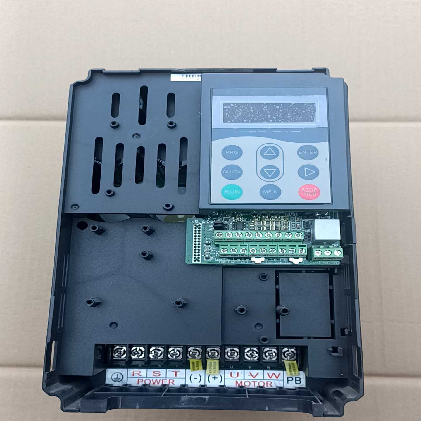 议价汇川MD380T3.7GB变频器，二手拆机汇川3.7千瓦变频现H货/维修