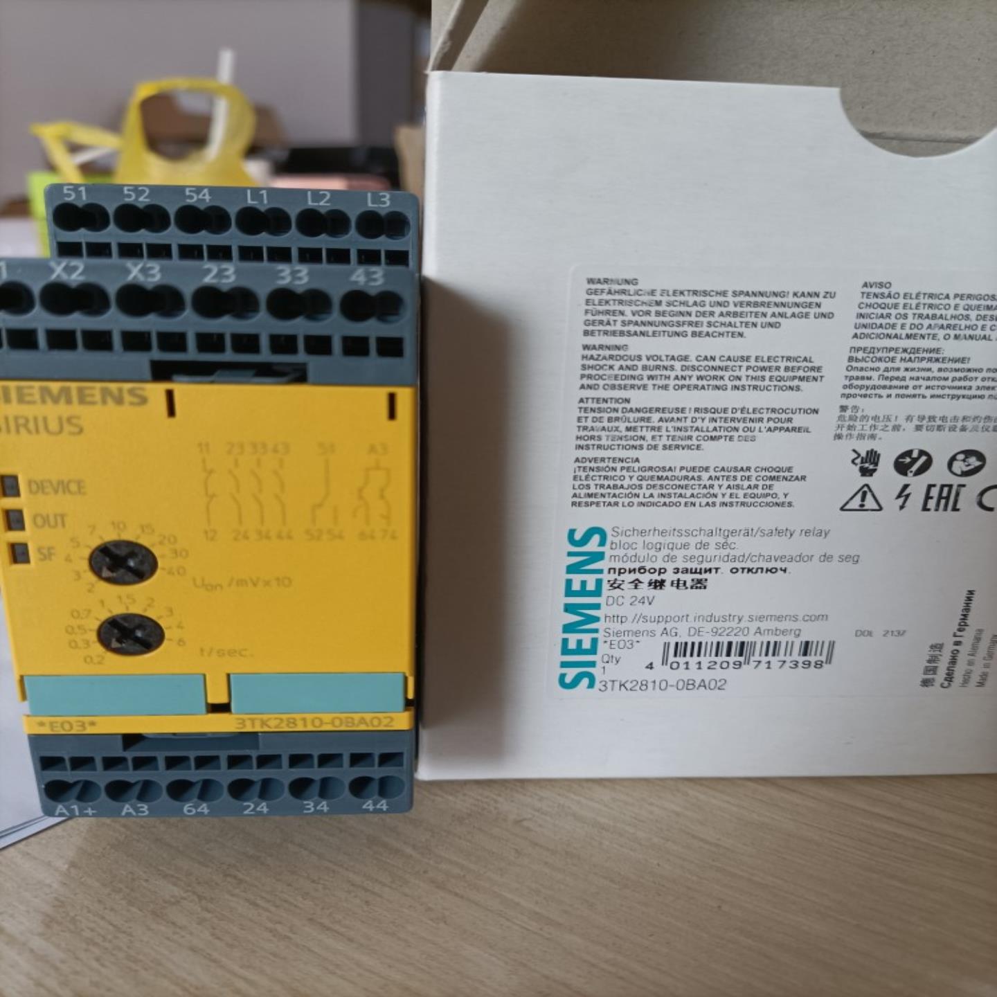 3TK2810-0BA02西门子安全继电器全新原装现货包邮